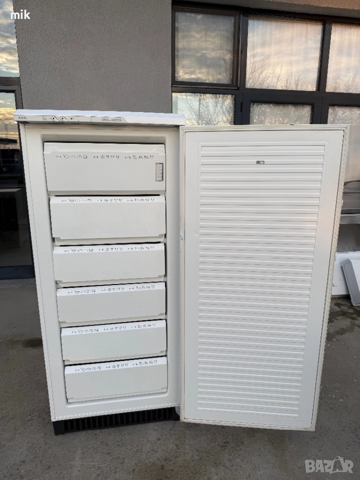 Фризер AEG 155см , снимка 1