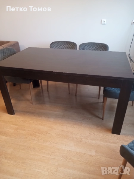 Продавам две маси стъклена с размер109/59/44 и дървена160/95/78, снимка 1