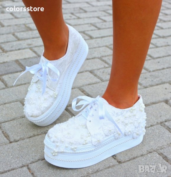 Обувки на платформа - бели - 412-12, снимка 1