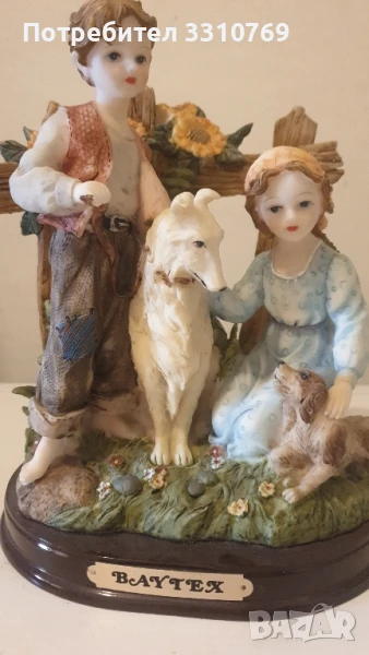 Красива порцеланова статуетка , снимка 1