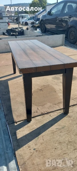 Холна маса, снимка 1