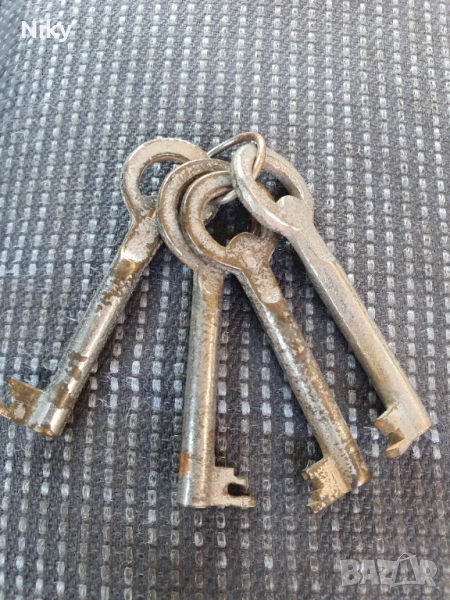 Мебелни ключета , снимка 1