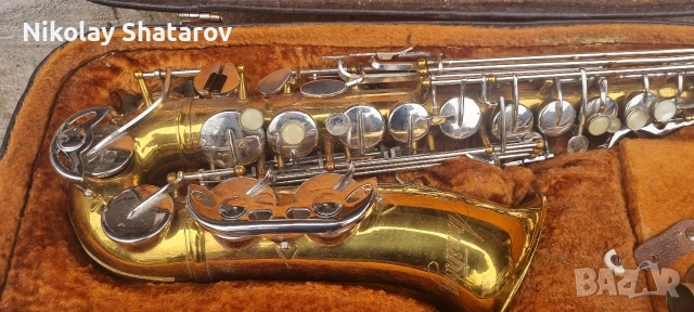 Саксофон , снимка 2 - Духови инструменти - 53222630