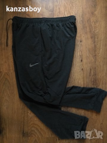 Nike Dri-Fit Fleece Training Pants Cuffed - страхотно мъжко долнище 2ХЛ, снимка 5 - Спортни дрехи, екипи - 44103835