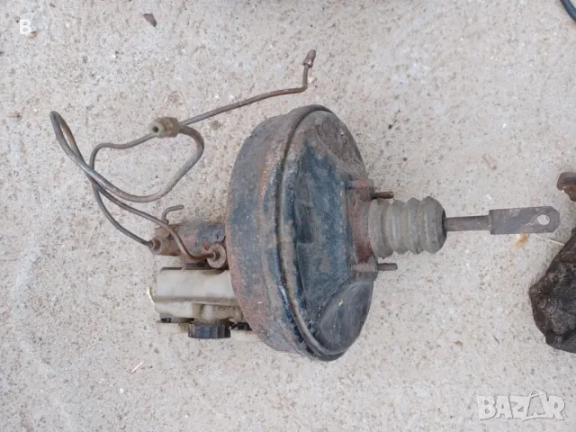 Части за Mercedes 207 D, снимка 3 - Части - 50439084