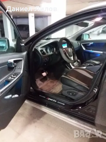 VOLVO V60 D 4 CROSS COUNTRY 4х4, снимка 13 - Автомобили и джипове - 48943606