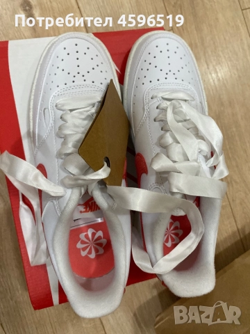 Нови оригинални дамски обувки Nike, снимка 3 - Маратонки - 52170550