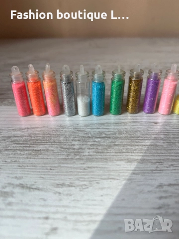 Комплект от 10 броя шишенца с брокат за маникюр на ноктите 🩷❤️🧡💛💚🩵💙💜🖤🩶🤍🤎💔❤️‍🩹❣️💕💓💗💖, снимка 4 - Комплекти и лотове - 52352691