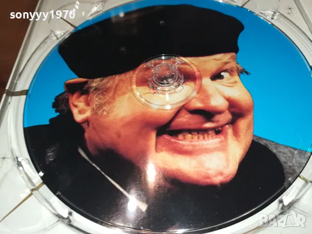 BENNY HILL GOLDEN GREATS X2 DVD 1004251701, снимка 10 - DVD филми - 49848067