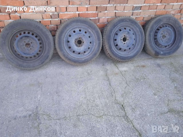 Зимни гуми Semperit 185/65R14 със стоманени джанти, снимка 1 - Гуми и джанти - 43633253