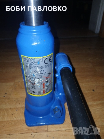 5тонен хидр.крик мерцедес-бенц нов, снимка 10 - Аксесоари и консумативи - 51963871