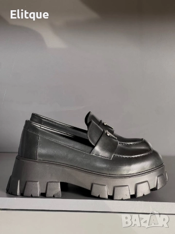 мокасини prada, снимка 5 - Дамски ежедневни обувки - 52509531