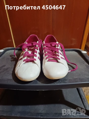 Дамски маратонки ADIDAS , снимка 3 - Маратонки - 51054536