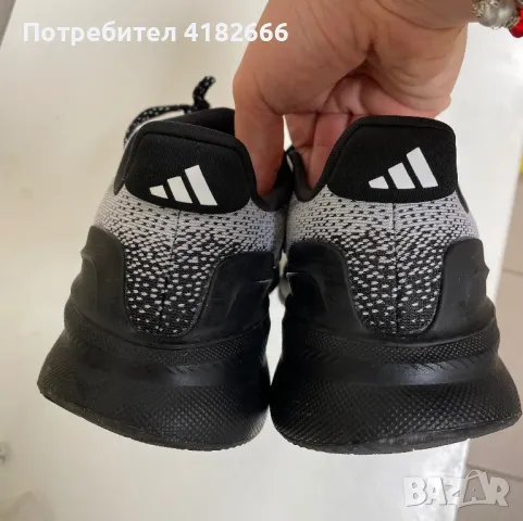 Дамски спортни обувки Adidas . В отлично състояние, снимка 4 - Маратонки - 49495654