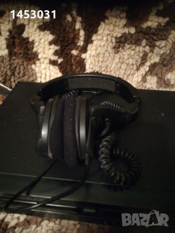 Sennheiser HD 280 Pro 64ohm, снимка 2 - Слушалки и портативни колонки - 27782390