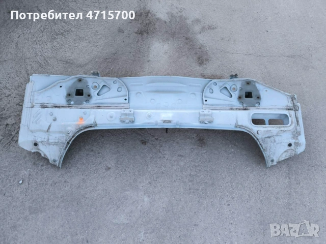 Toyota Auris Хечбег, снимка 2 - Части - 53180656