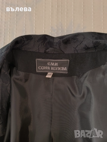 Дамски костюм черен с апликации , снимка 4 - Костюми - 51635399