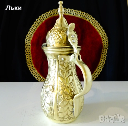 Арабска бронзова кана за кафе,джезве,Dallah,печат на майстора. , снимка 4 - Антикварни и старинни предмети - 51882613