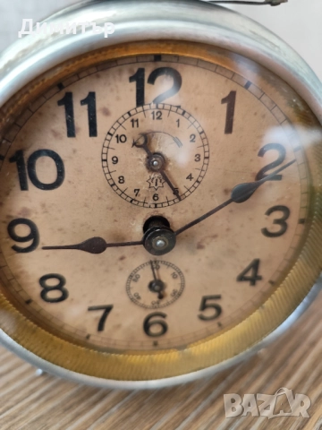 Стар часовник будилник, снимка 3 - Антикварни и старинни предмети - 52522477
