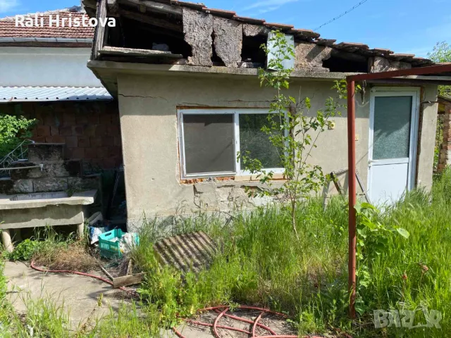 Продавам къща в с. Изгрев, снимка 4 - Къщи - 47714260