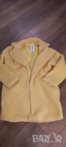 Ново палто в жълто