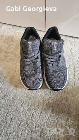 Мъжки маратонки Найк Nike 43 номер, снимка 2 - Маратонки - 51289904