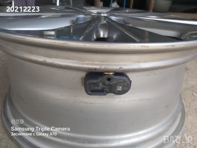 1 брой алуминиева джанта за Тоyota Auris 17, снимка 5 - Гуми и джанти - 50335720