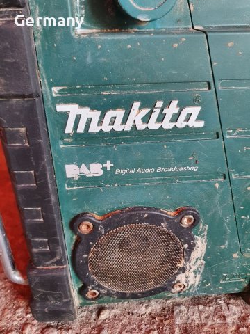 Стройтелно радио makita, снимка 6 - Радиокасетофони, транзистори - 40313745