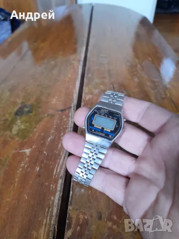 Стар електронен часовник Levis #2, снимка 2 - Други ценни предмети - 50316343