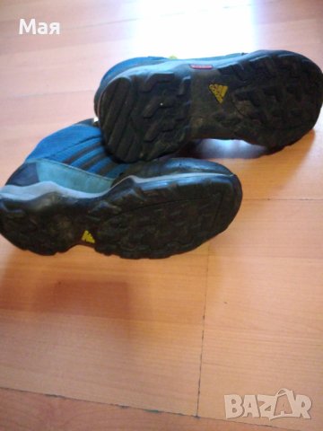 Спортни обувки "Adidas" , снимка 4 - Детски боти и ботуши - 42302202
