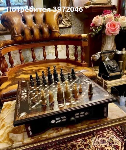 Антикварен шах с чекмедже , снимка 2 - Антикварни и старинни предмети - 50309299
