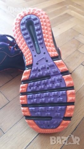Маратонки Nike, снимка 4 - Маратонки - 26473410