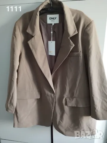 Ново сако Only размер 46/XXL.