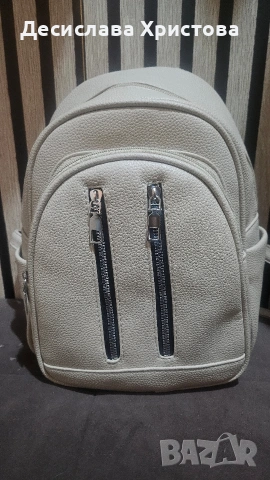 Дамска раница, снимка 2 - Раници - 53483678