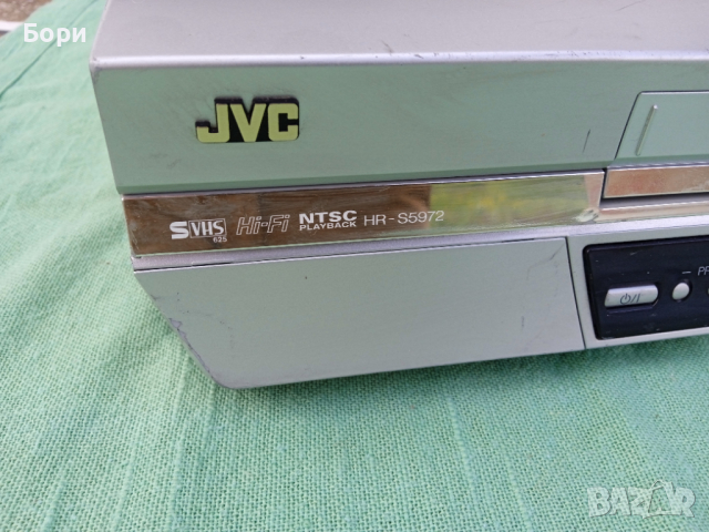 JVC Super VHS HI-FI  HR-S 5972, снимка 7 - Плейъри, домашно кино, прожектори - 36423871