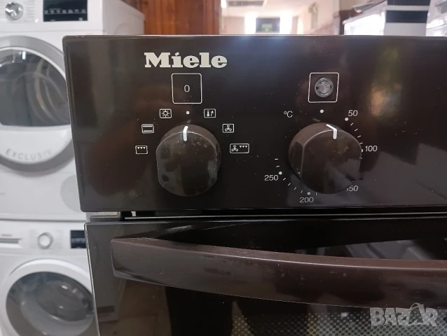 Кафява печка за вграждане с керамичен плот Миеле Miele с две години гаранция!, снимка 5 - Печки, фурни - 51372036