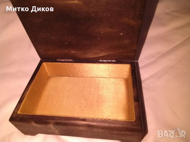 Дървена кутия с медна инкустрация отгоре с бархет вътре  145х100х55мм, снимка 4 - Декорация за дома - 29004937