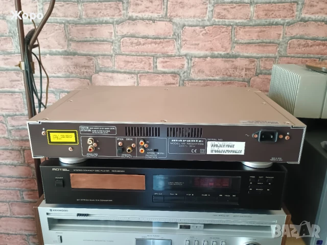 ⏯️Клип. Marantz CD-17mk II - транзисторен плеър с 2xHDAM Class A, снимка 8 - Ресийвъри, усилватели, смесителни пултове - 50546553