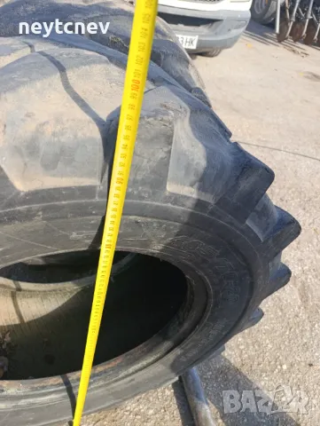 Гуми 405/70-20, снимка 5 - Гуми и джанти - 47950219