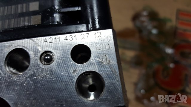 Спирачна помпа Мерцедес W211, снимка 2 - Части - 27170850