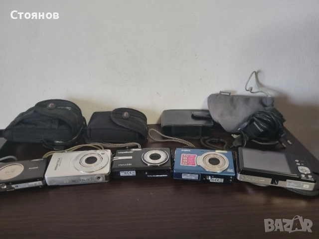 Фотоапарати SANYO,Voigtländer,Kodak,PRAKTICA,MAGINON,Germany, снимка 9 - Фотоапарати - 48834127