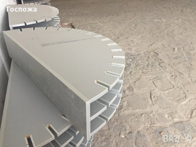 Стелажи дървени, снимка 4 - Стелажи и щандове - 33649599