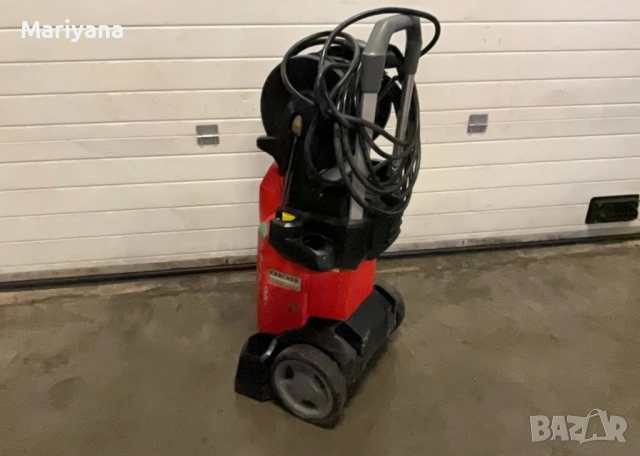Професионална водоструйка Karcher 230V, снимка 5 - Парочистачки и Водоструйки - 51954530
