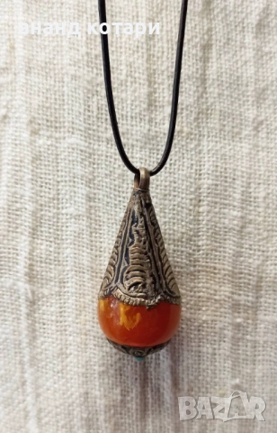 Тибетски медальони с естествени камъни - 43,44,45, снимка 2 - Колиета, медальони, синджири - 53157628