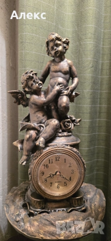 Винтидж часовник с херувими.