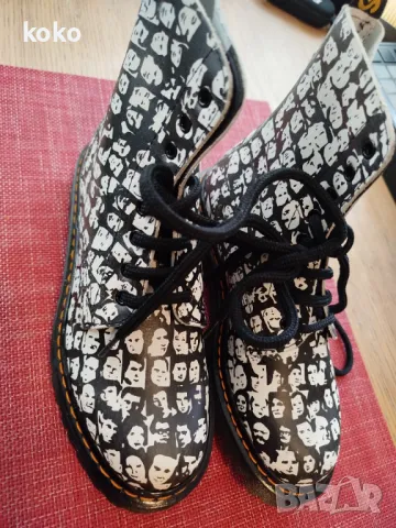 Обувки кожени дамски Dockers 