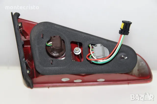 Вътрешен десен стоп Peugeot 607 (2000-2005г.) десен стоп заден капак Пежо 607, снимка 4 - Части - 49592230