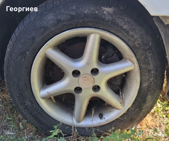 Лети джанти 4х100мм 15-цолови с гуми, снимка 3 - Гуми и джанти - 51569998