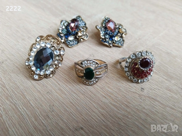 Комплект бижута с камъни, снимка 6 - Бижутерийни комплекти - 53113045