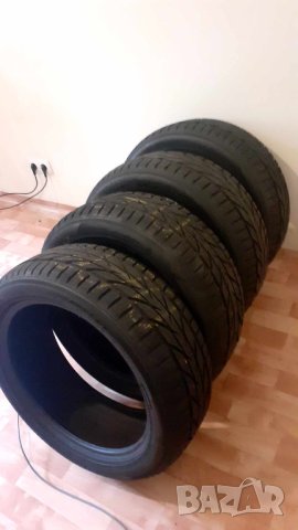 Зимни гуми TOYO 215/50 R18 92V